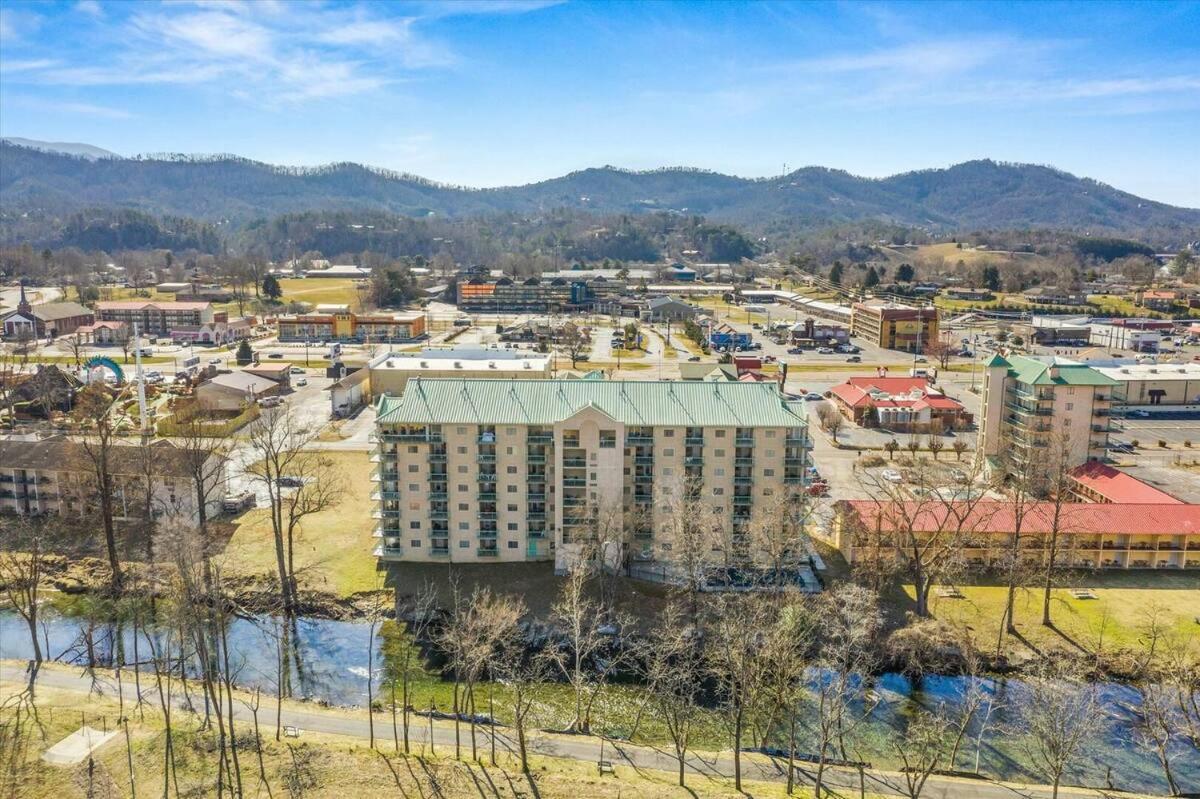 River Place Condos #103 2Bd Pigeon Forge Exterior photo